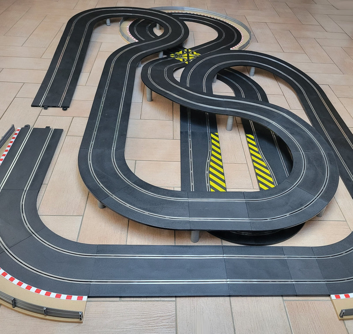 Scalextric Sport 1:32 Track Set - Huge Layout SPORT AS5 No Powerbase