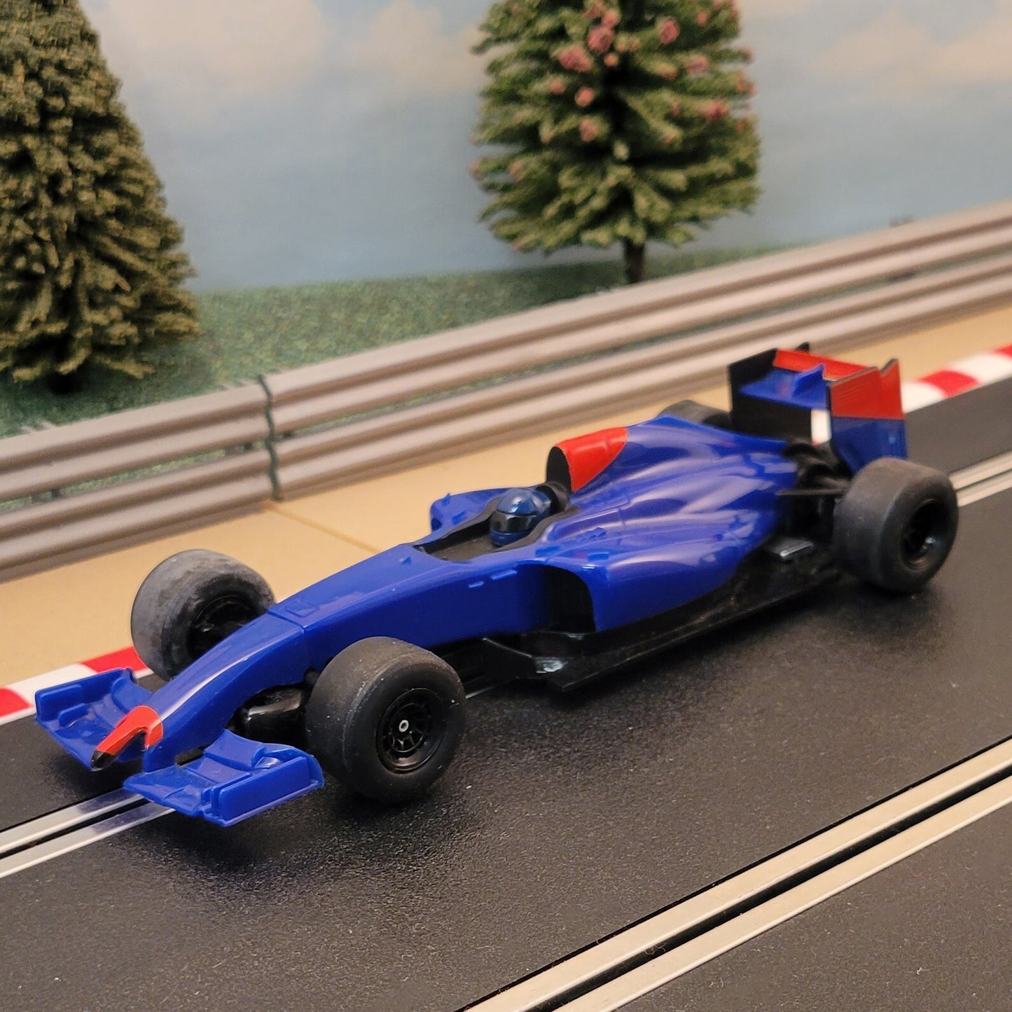 Scalextric 1:32 Car - Blue Team F1