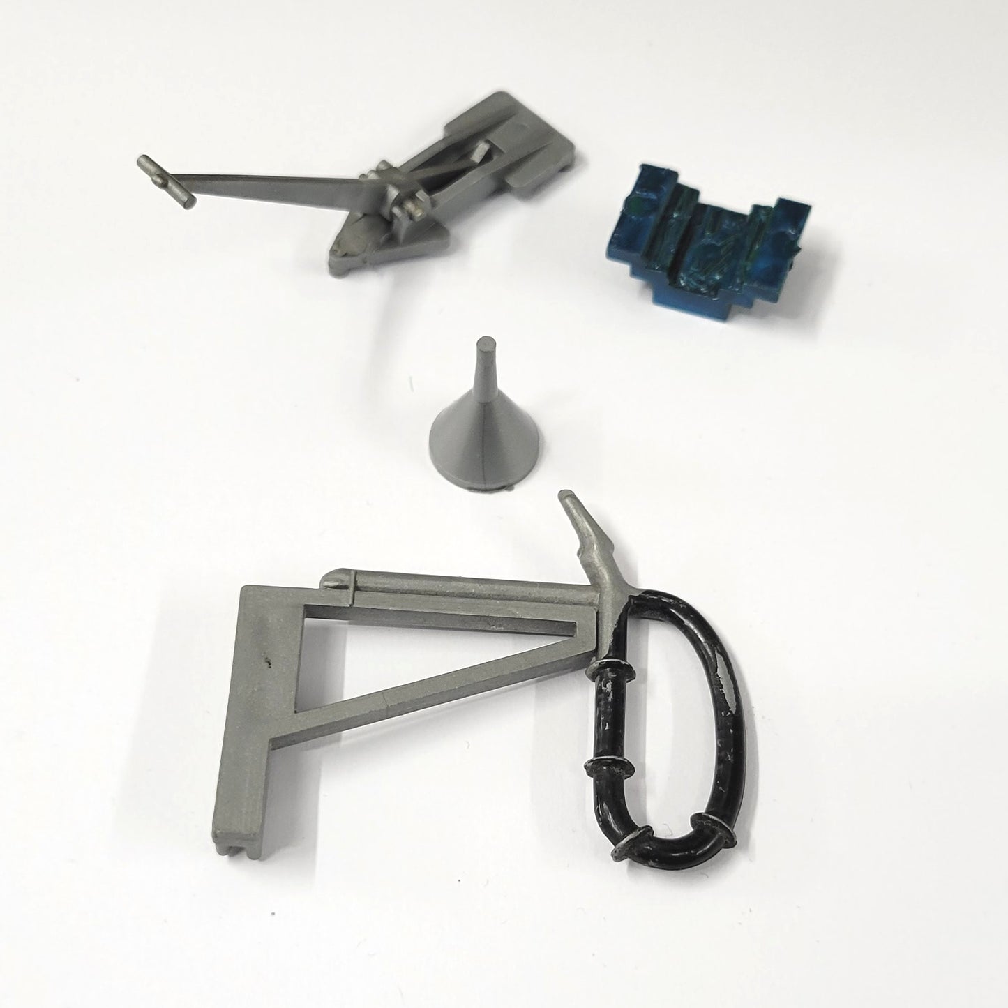 Scalextric A223 Pit Stop Building Accessories - Jack, Tool Box, Funnel etc #P