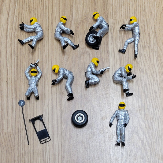 Scalextric 1:32 Pit Crew Figures From Pack C8292 - Silver #A