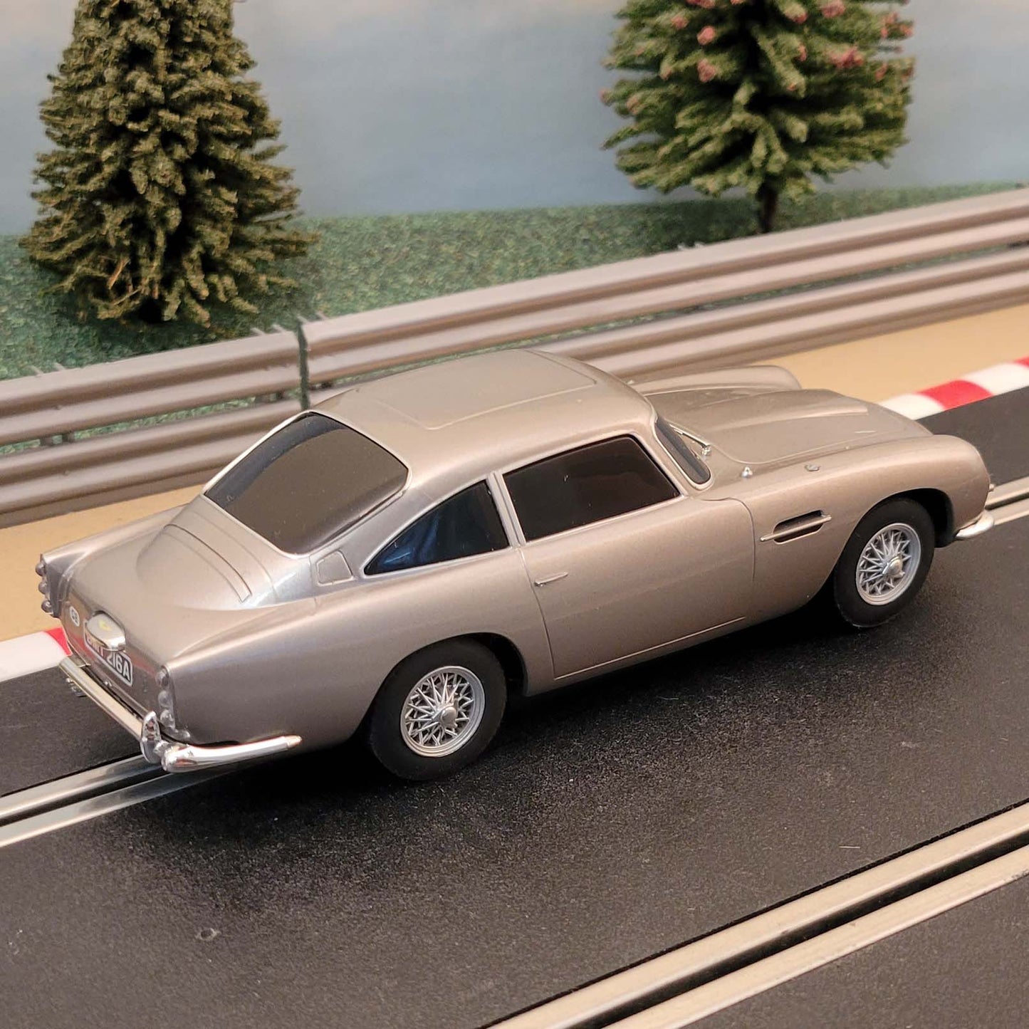 Scalextric 1:32 Car - James Bond 007 Aston Martin DB5 #J