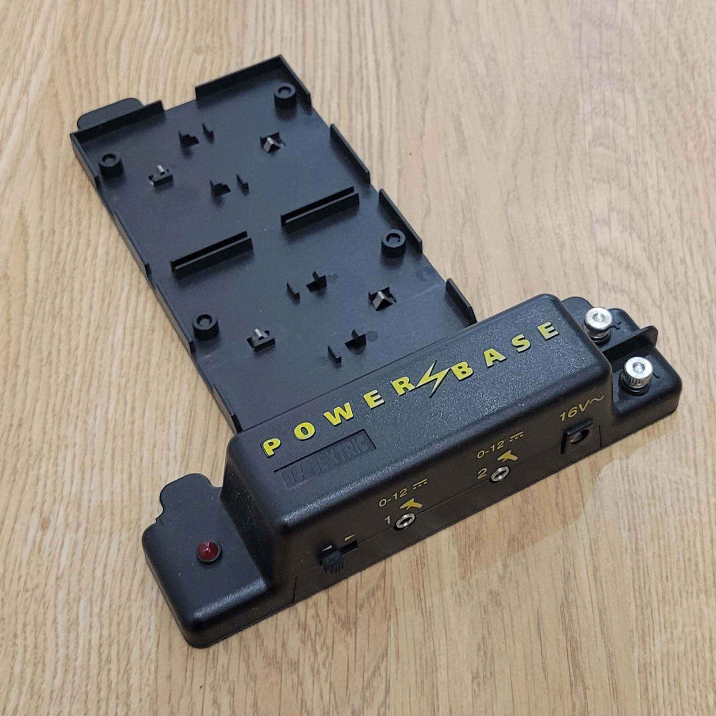 Scalextric C177 Classic Powerbase