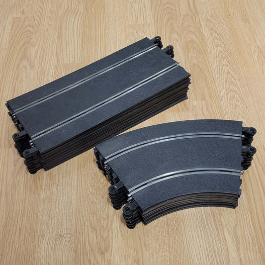 Scalextric Classic 1:32 Track Bundle 8 x C151 Straights 8 x C160 Curves