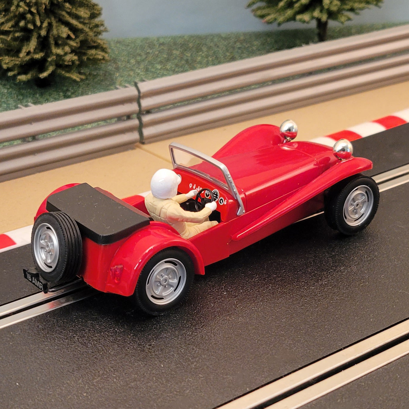 Coche Scalextric 1:32 - Caterham Rojo