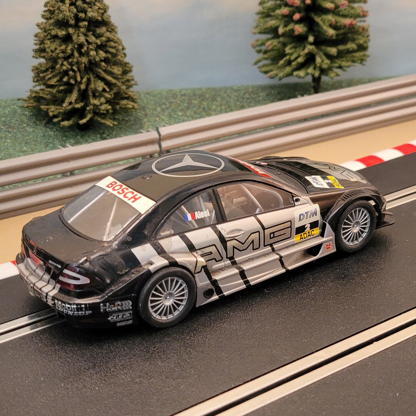 Scalextric C2392 Mercedes CLK DTM AMG Alesi #2 *LIGHTS* #MWS