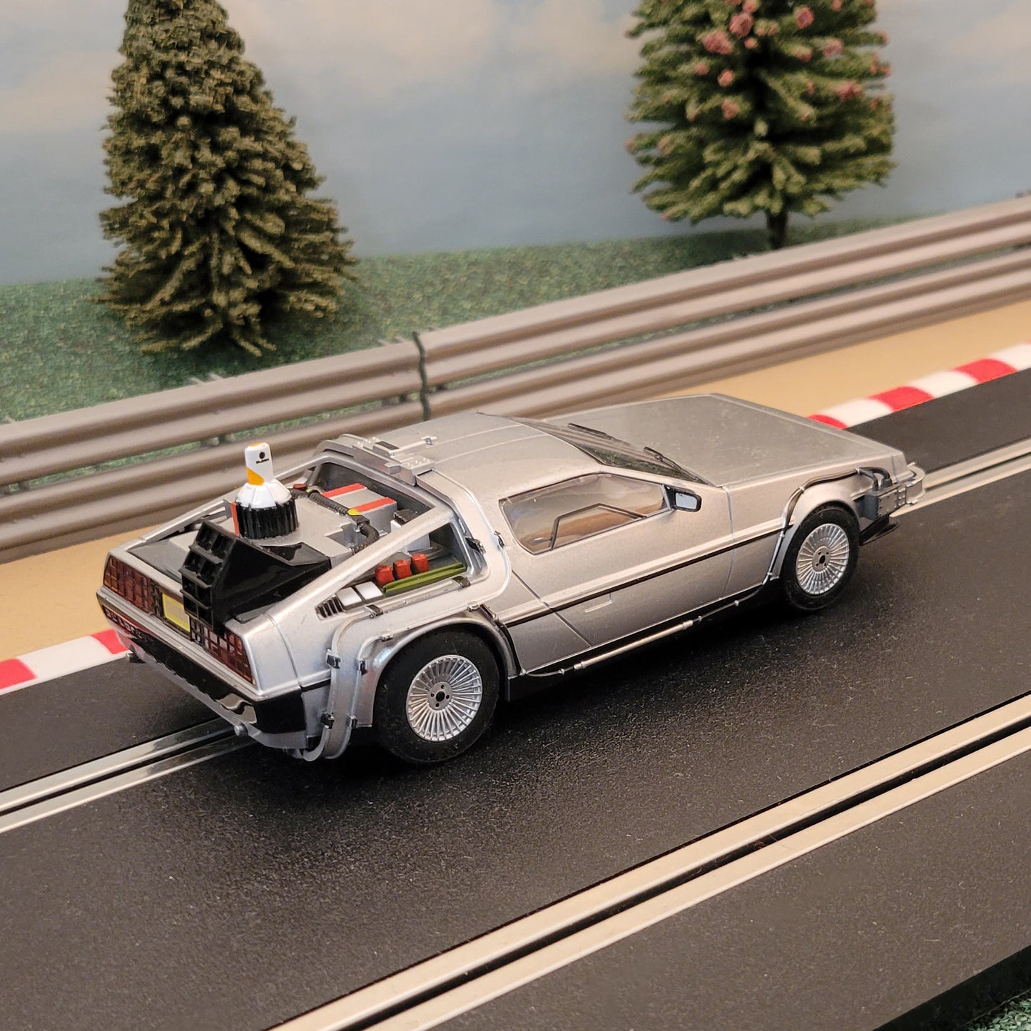 Scalextric 1:32 Car - C4249 Back To The Future 2 - DeLorean *LIGHTS* #J