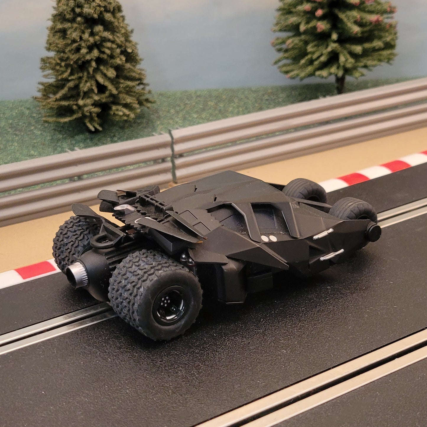 Scalextric Car C2635 Suitable For 1:32 Track - Batman Batmobile Tumbler #F