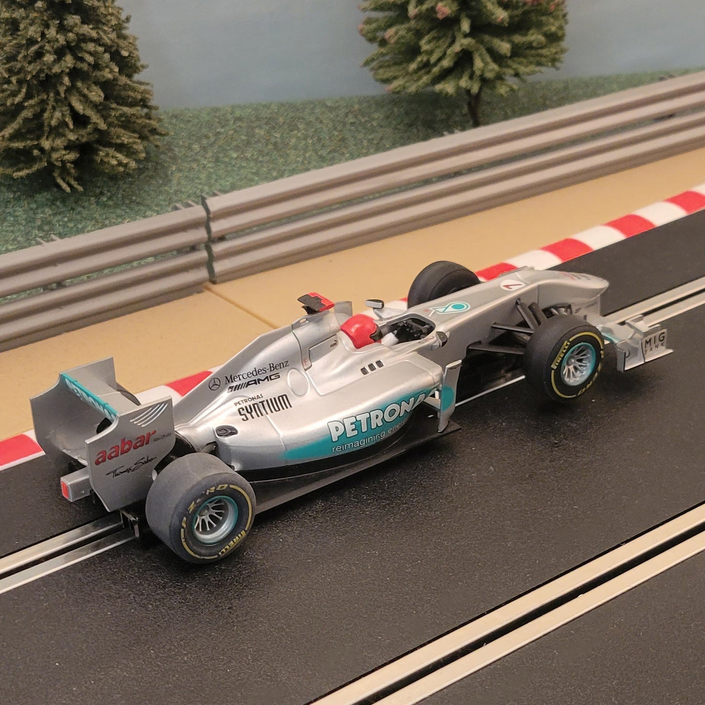 Scalextric 1:32 Car - C3263 F1 Petronas Mercedes GP W01 Schumacher #7 #H