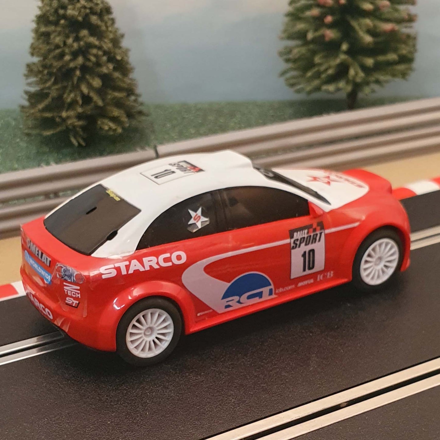 Scalextric 1:32 Start Car - Red Rally #10 #S