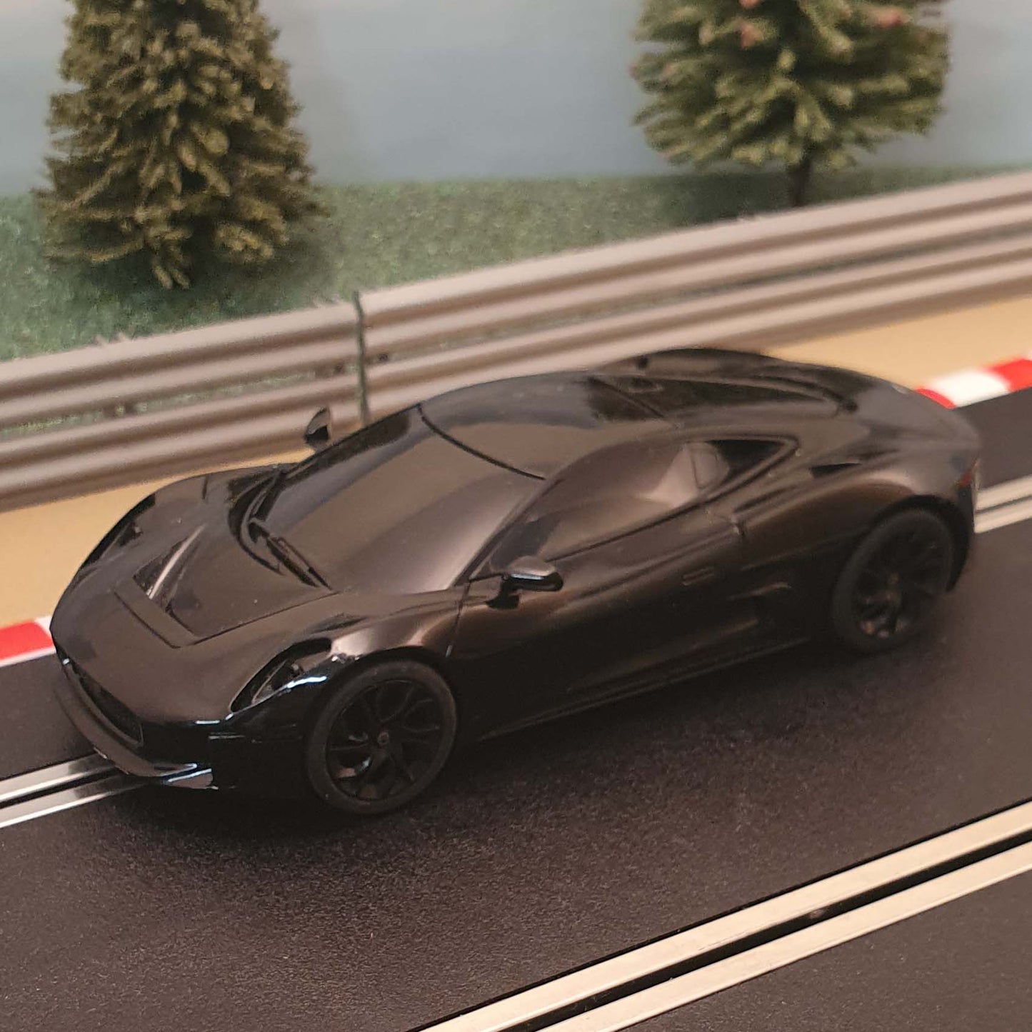 Scalextric 1:32 Car - C3814 Black Jaguar C-X75 *LIGHTS* #F