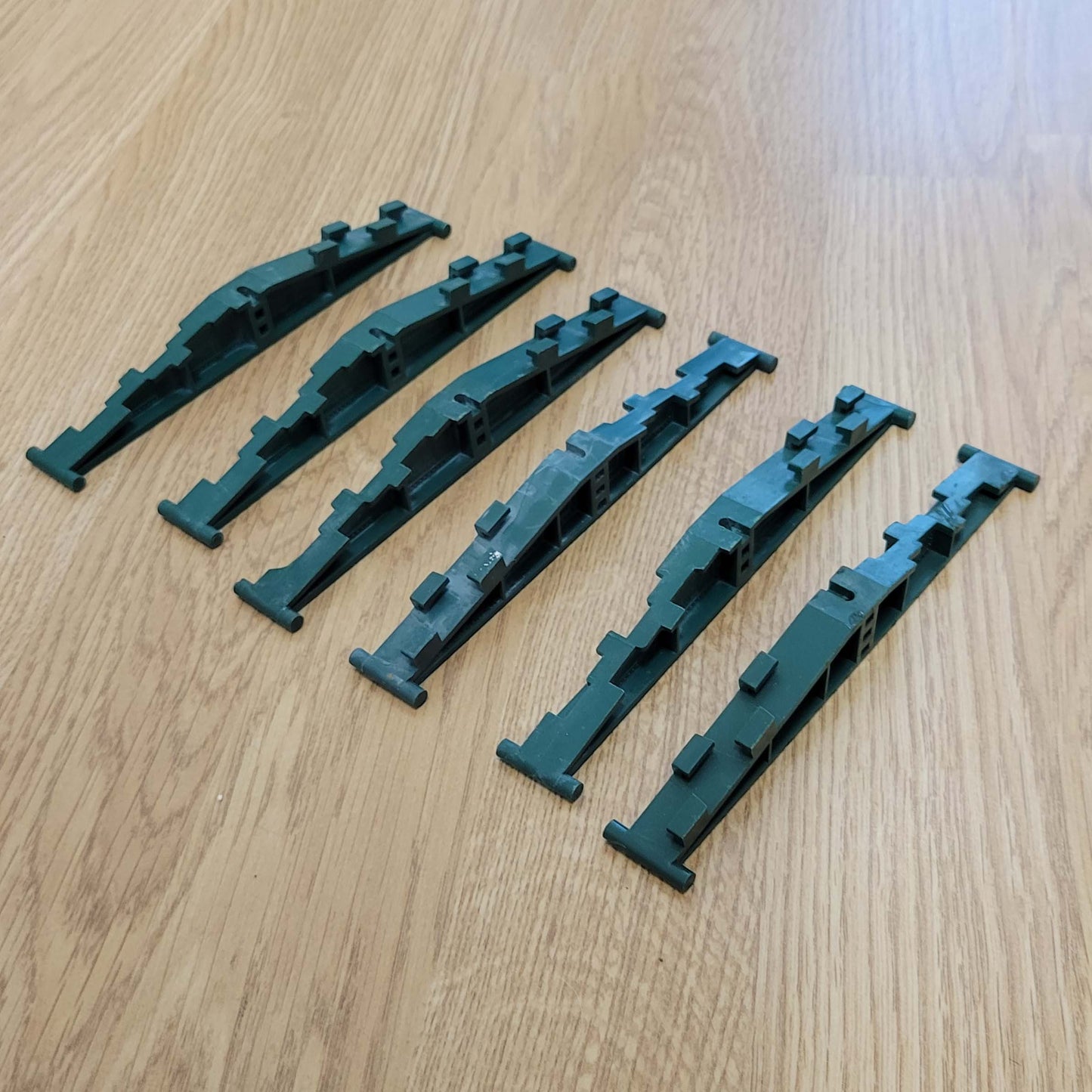 Scalextric 1:32 Tri-Ang Track - A/218 Verde Soportes Banking Trusses x 4