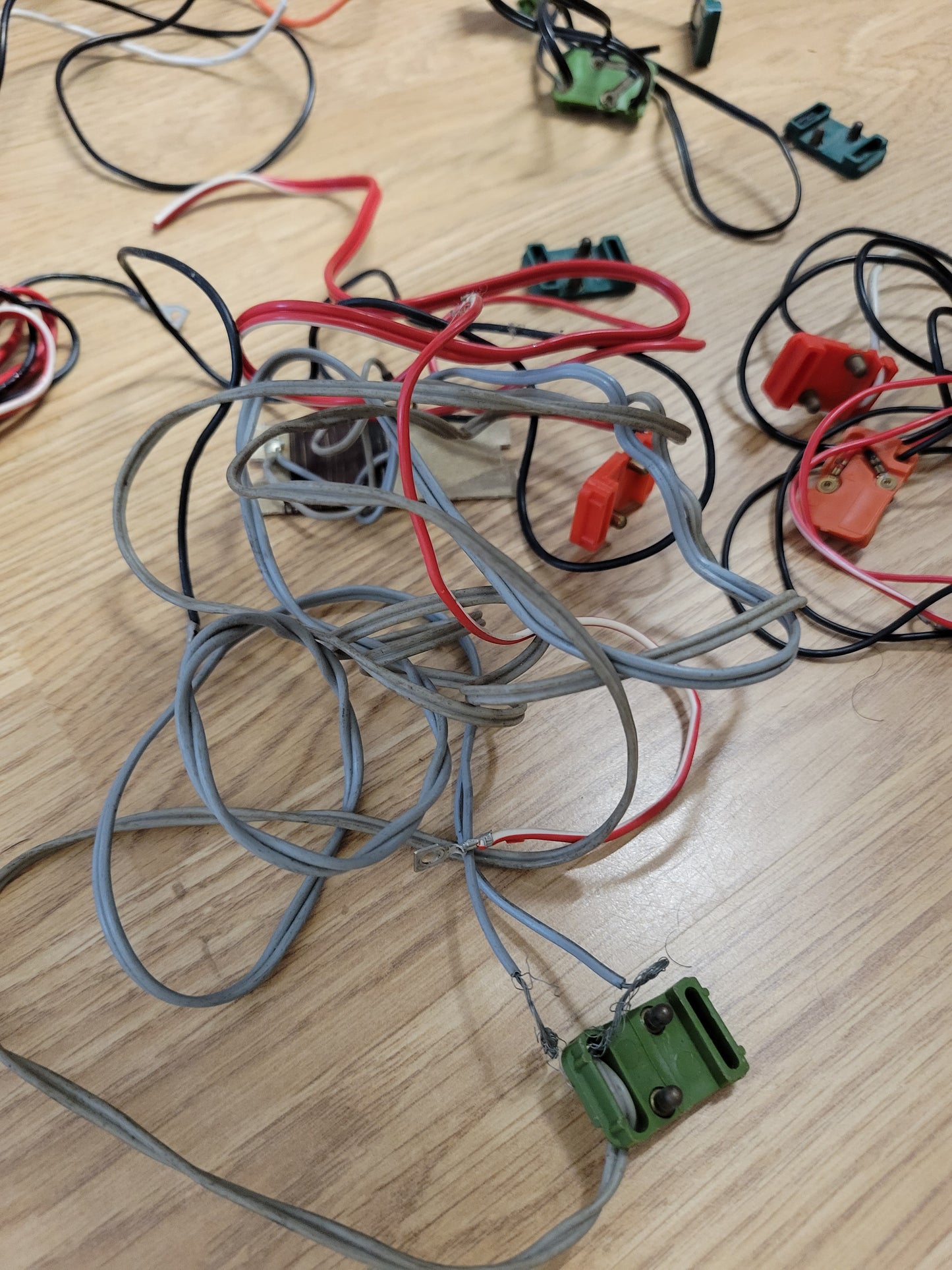 Scalextric Spares - A266 Cables / Wiring Harness / Plugs #C