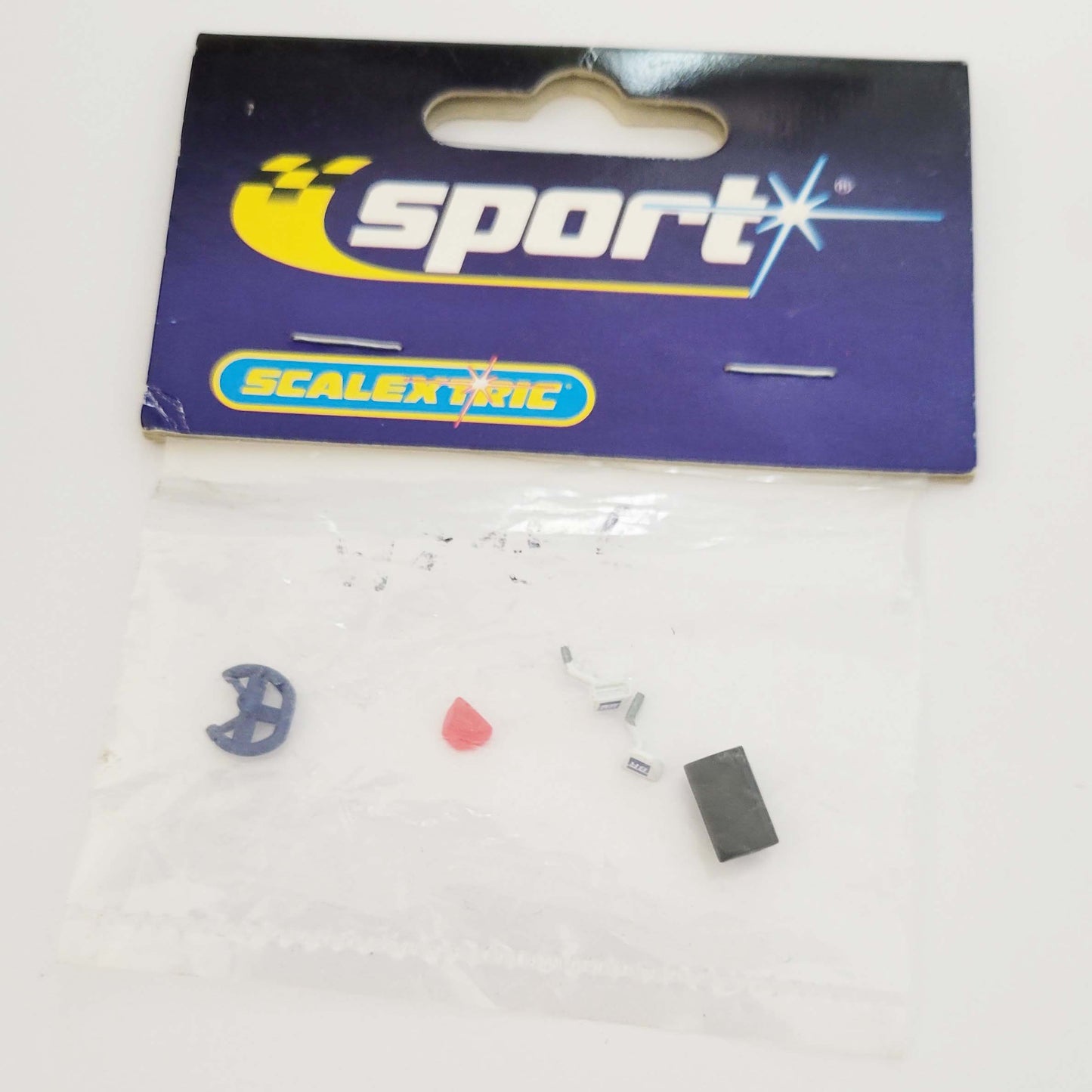 Scalextric 1:32 Car Parts - W8456 Williams F1 Wing Mirror Steering Wheel Brake
