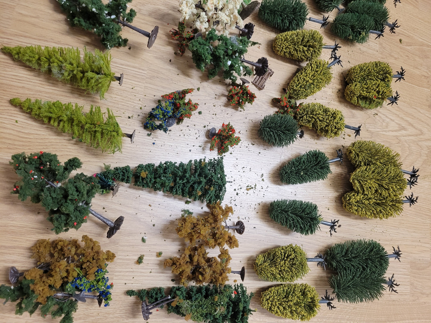 Scalextric / Model Railway 1:32 OO Gauge Trees
