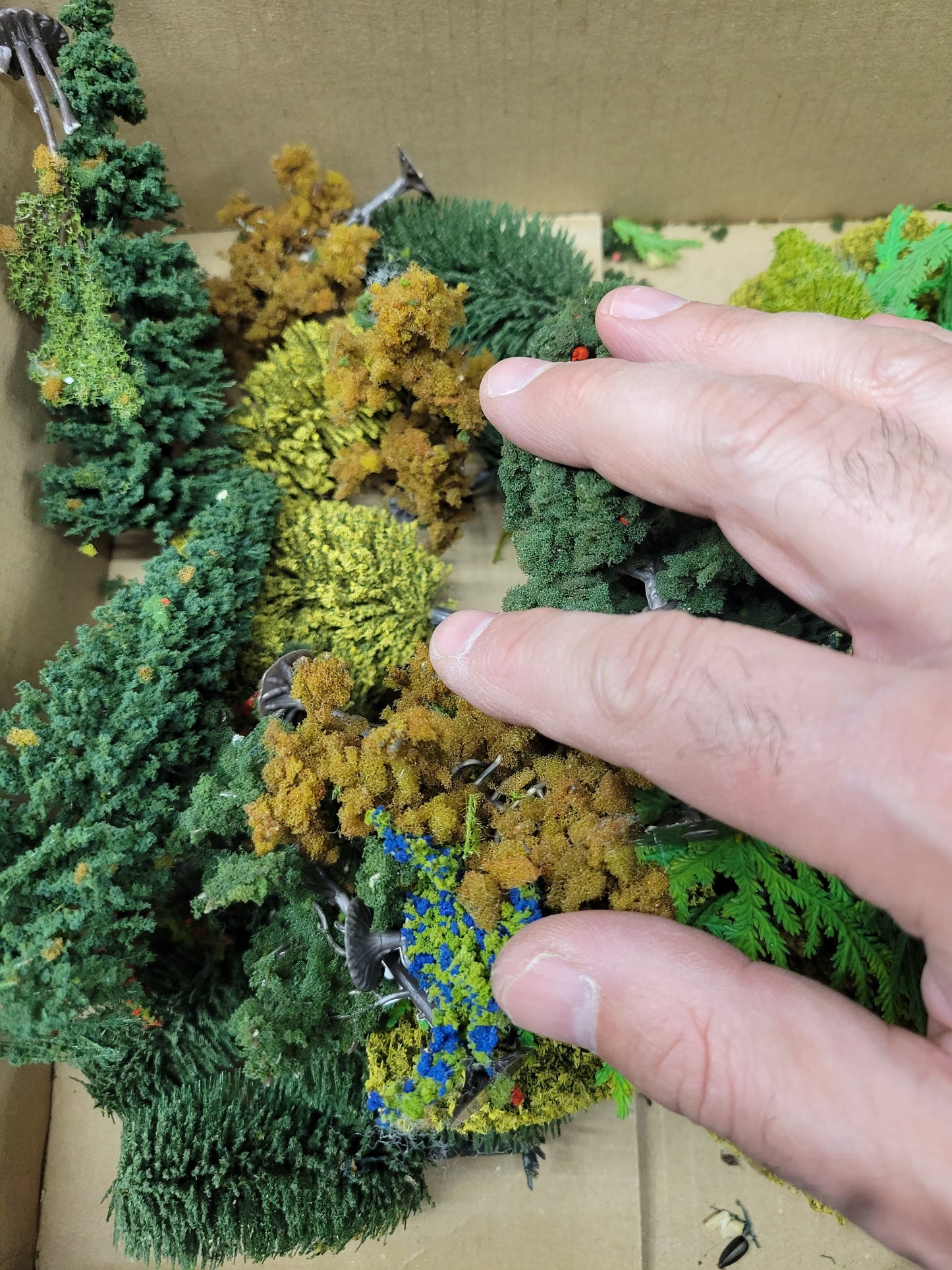 Scalextric / Model Railway 1:32 OO Gauge Trees