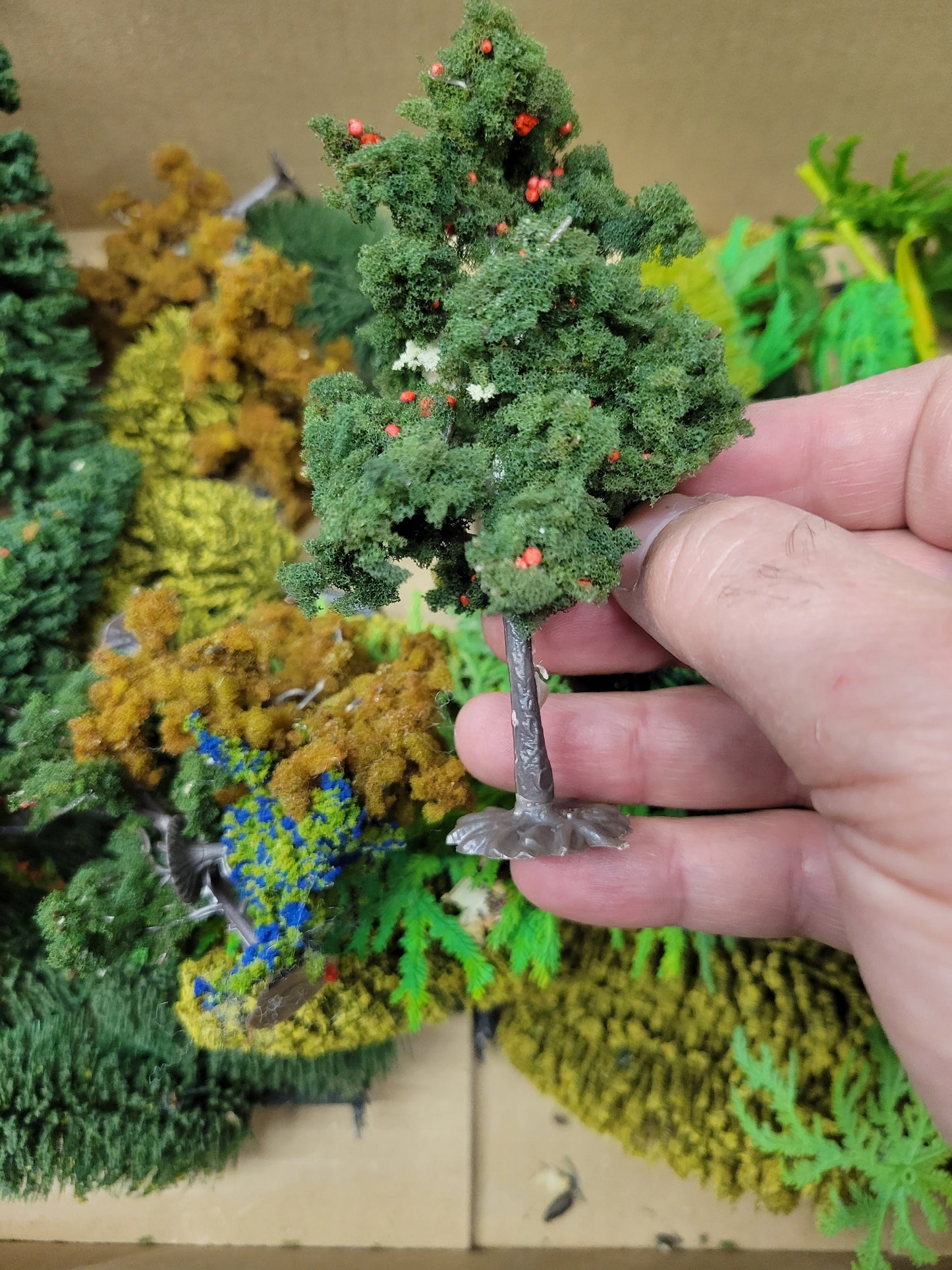 Scalextric / Model Railway 1:32 OO Gauge Trees