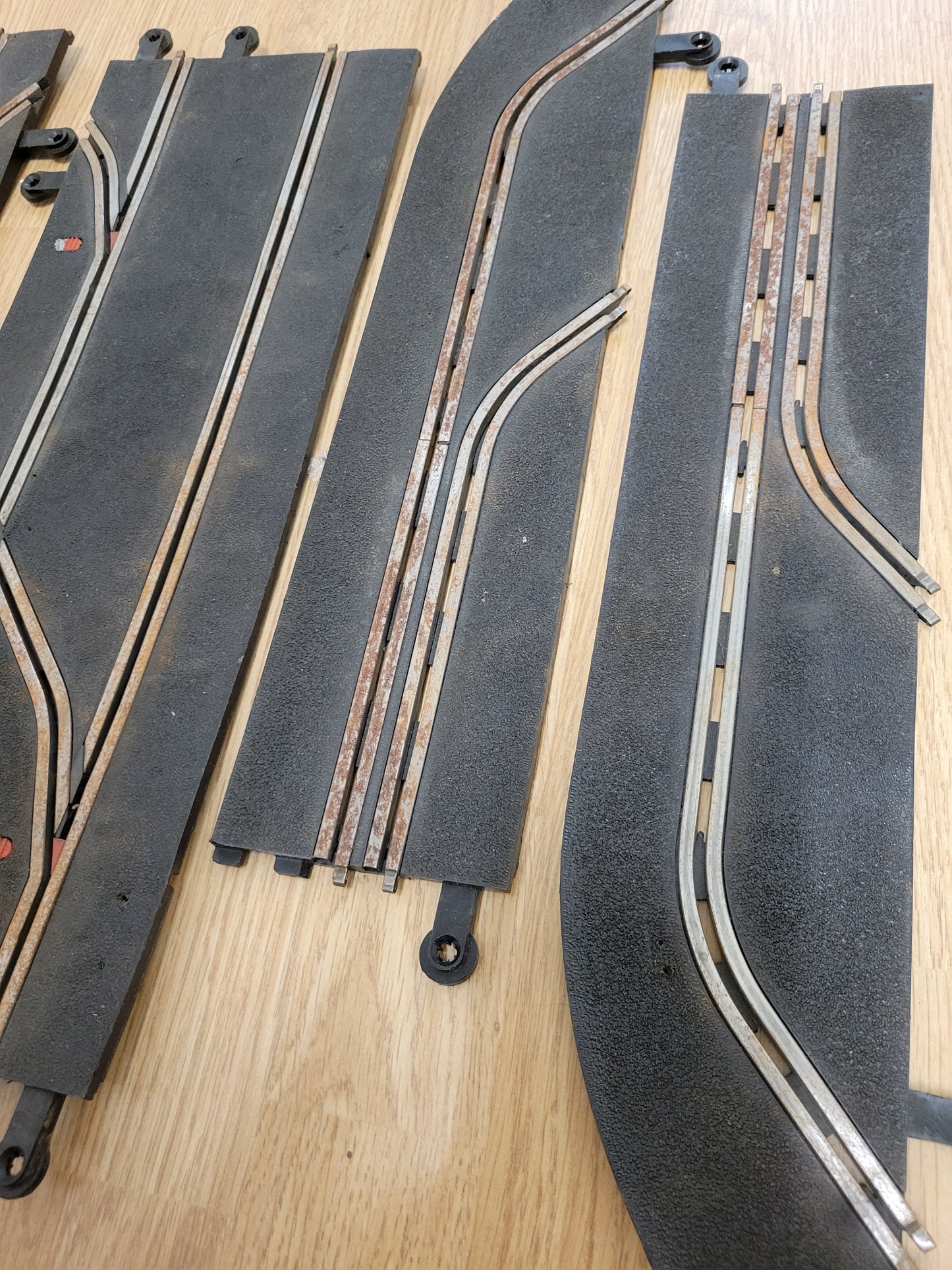 Scalextric Classic 1:32 Track - Pit Stop Lane C191 C192 C193 C194 #P