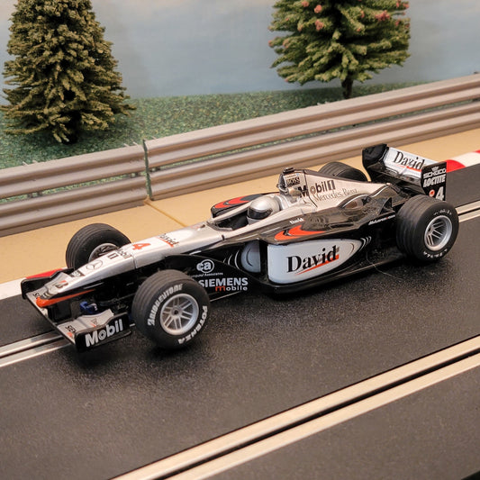 Scalextric 1:32 Car - C2263 F1 Mercedes Benz McLaren MP4-16 David #4 #MCV
