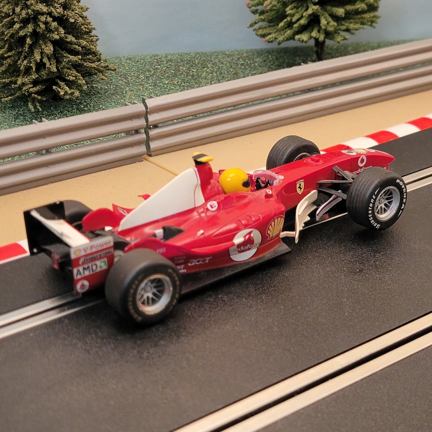 Scalextric 1:32 Digital Car - C2752D F1 Ferrari F2004 F Massa #6 #J