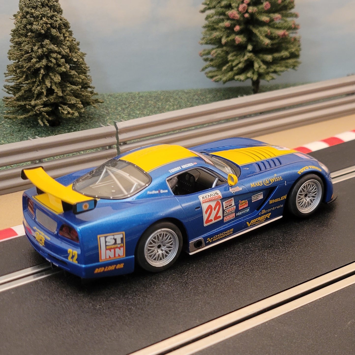 Scalextric 1:32 Digital Car - C2522D Blue Dodge Viper #22 *LIGHTS* #G