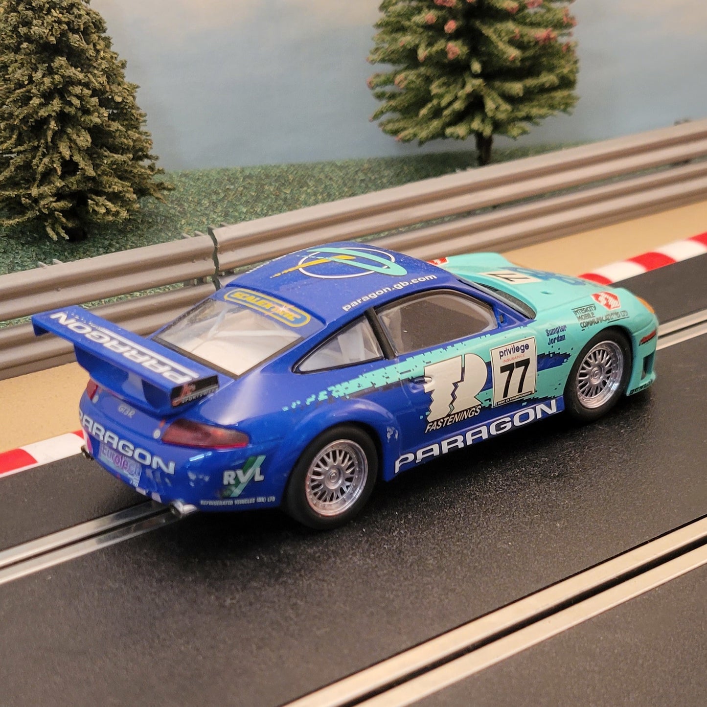 Scalextric 1:32 Car - C2274 Porsche 911 GT3R #77 John Guest Paragon *LIGHTS* #D