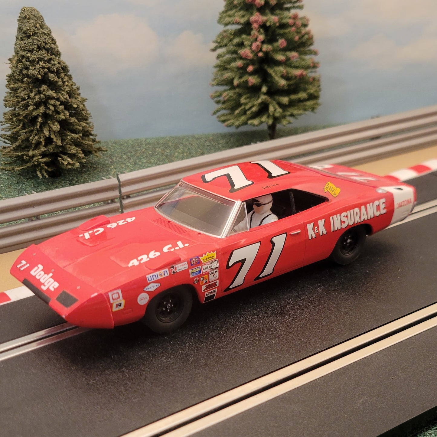 Scalextric 1:32 Car - C3423 NASCAR Dodge Charger Daytona Bobby Isaac #71