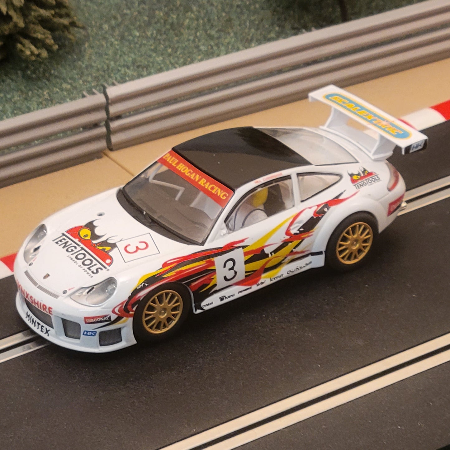 Scalextric 1:32 Car - C2268 White Porsche 911 GT3R #3 Teng Tools *LIGHTS* #FWM