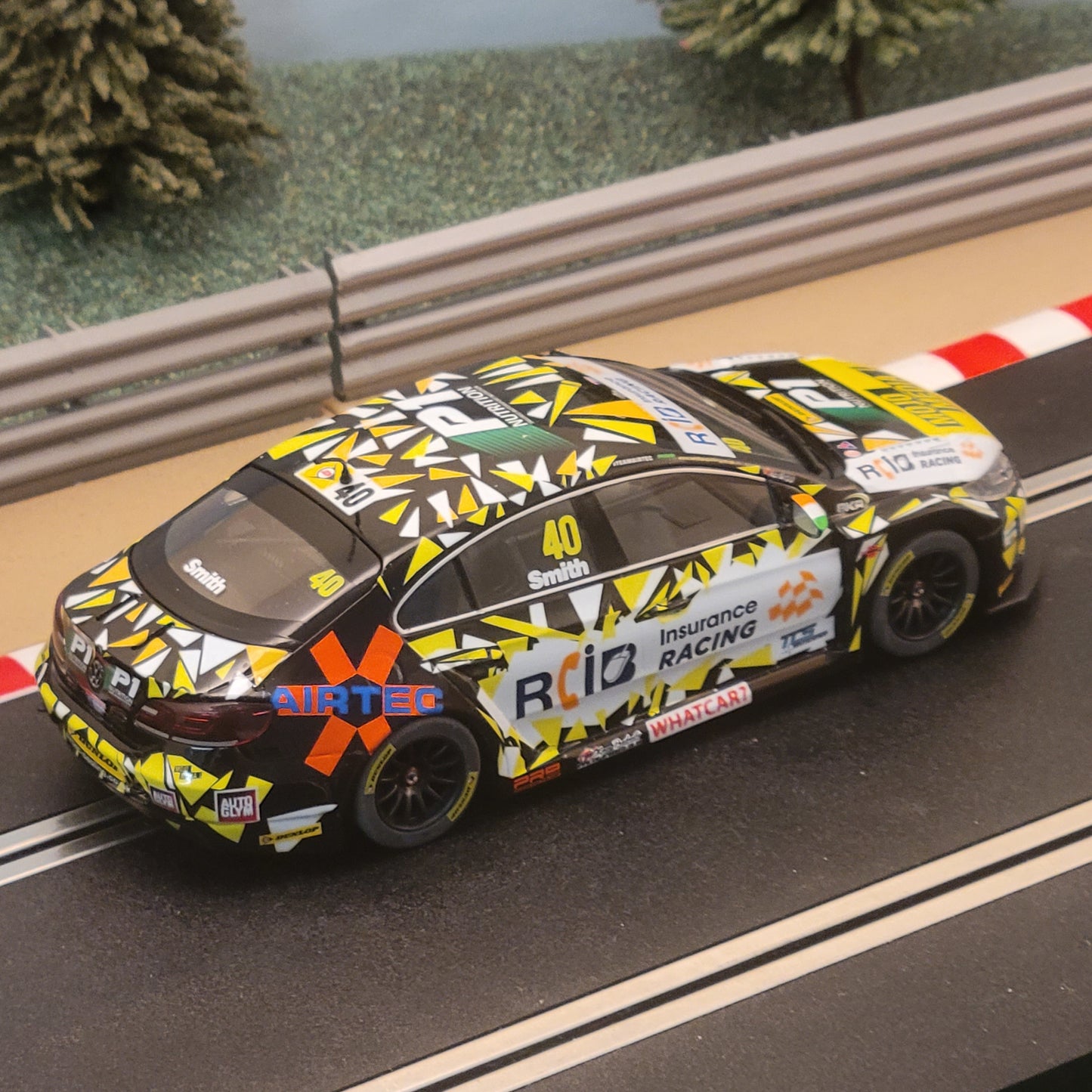 Scalextric 1:32 Car - C3864 VW Passat Aron Smith BTCC *LIGHTS* #40 #S