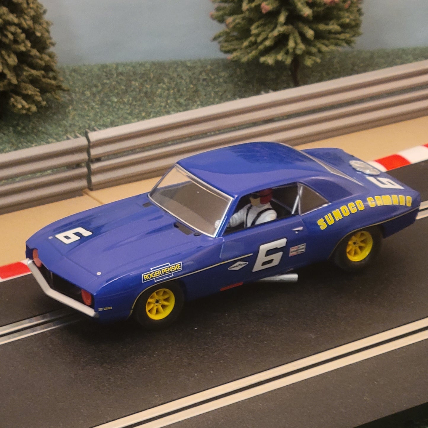 Coche Scalextric 1:32 - C3258 Azul Chevrolet Camaro Stevenson Motorsport Sunoco #6