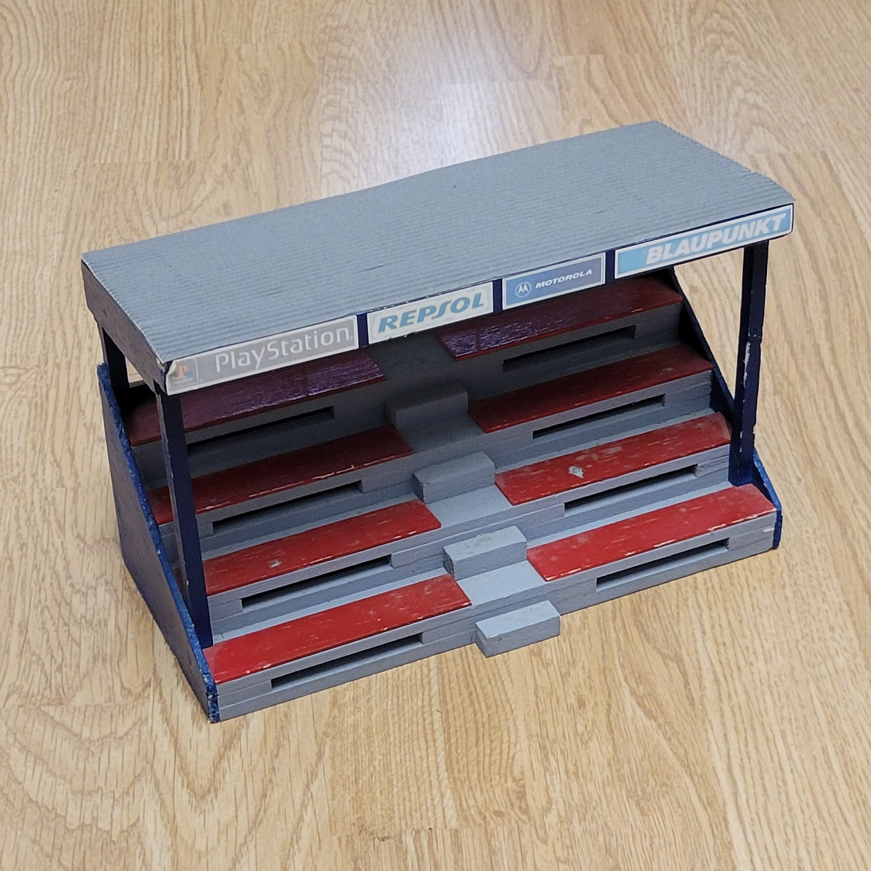 Scalextric 1:32 Building - Grandstand / Spectator Stand