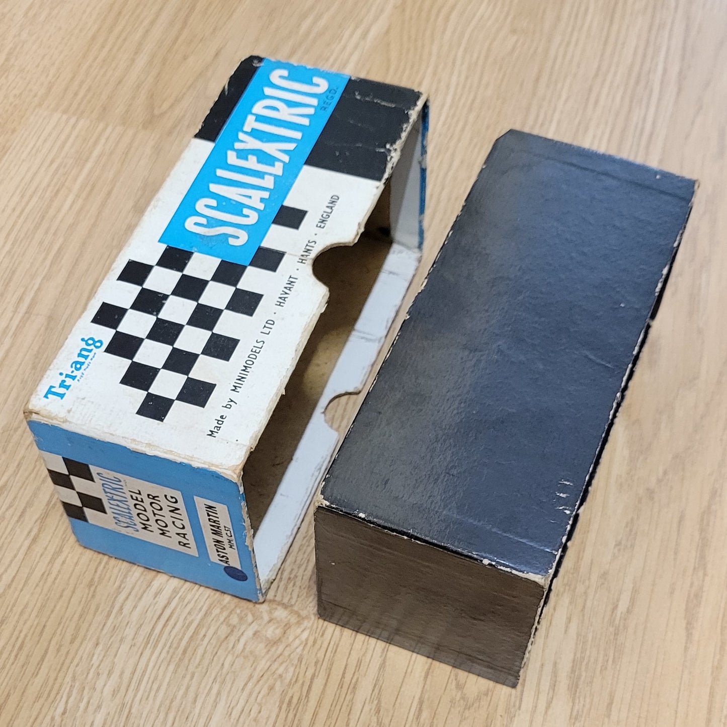 Tri-ang Scalextric Aston Martin Car MM/C.57 Empty Box