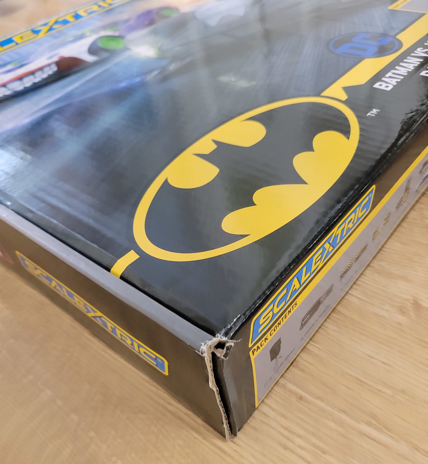 Scalextric Spark Plug - Batman vs Joker Race Set C1415 New Sealed Box