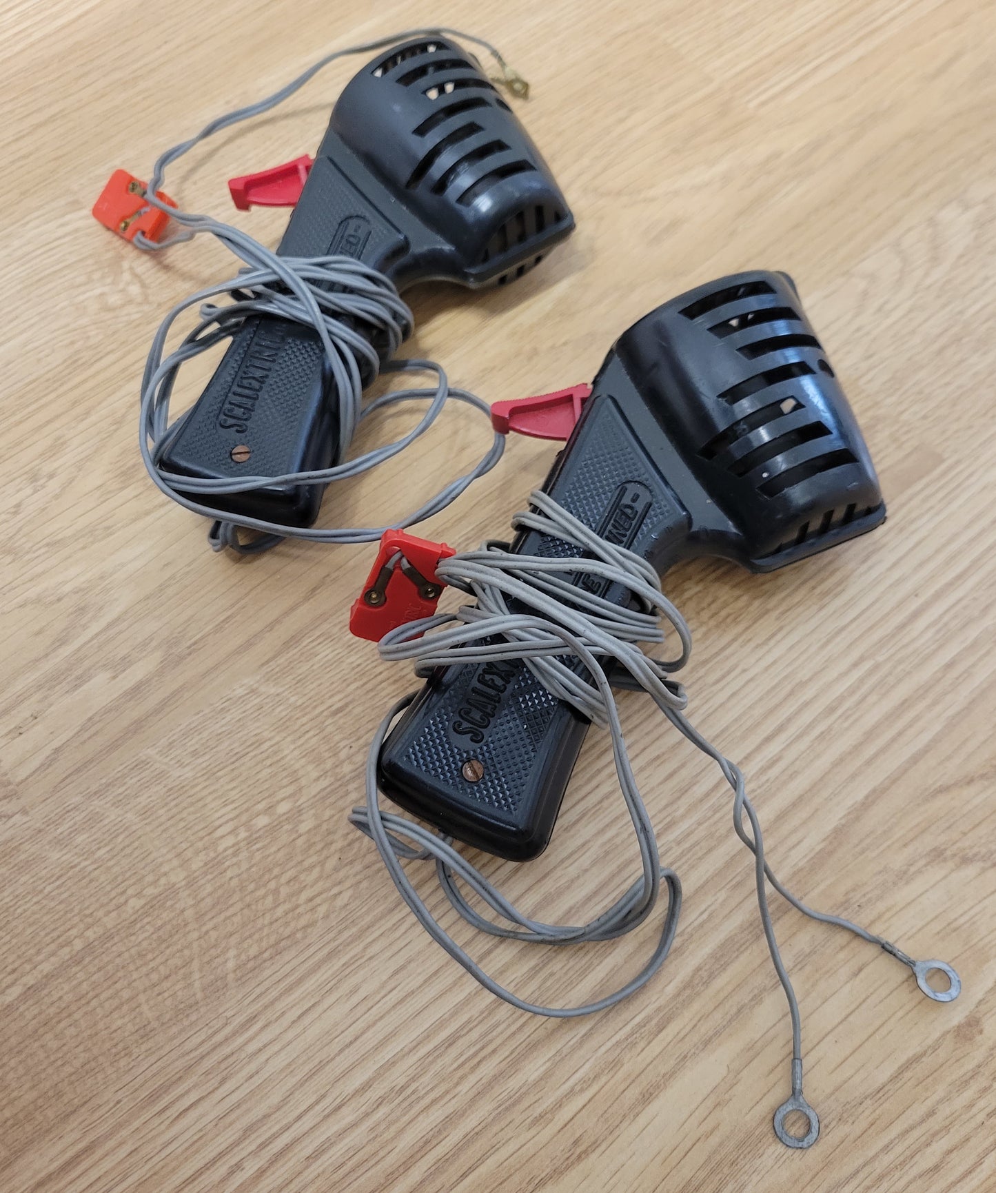 Pair Of Scalextric Classic Controllers Throttles A262 Race Tuned - Red Trigger
