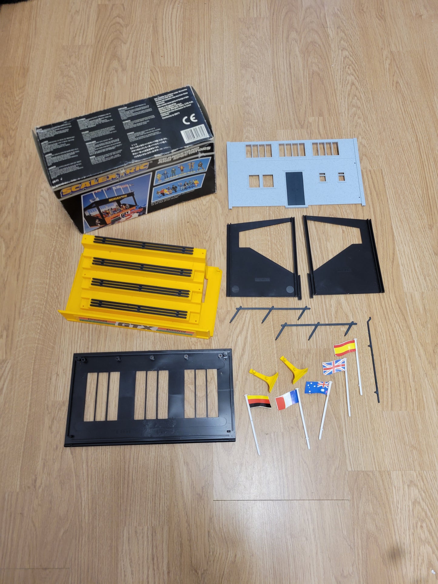 Scalextric 1:32 Building - C705 Grandstand - Spectator Stand #Y