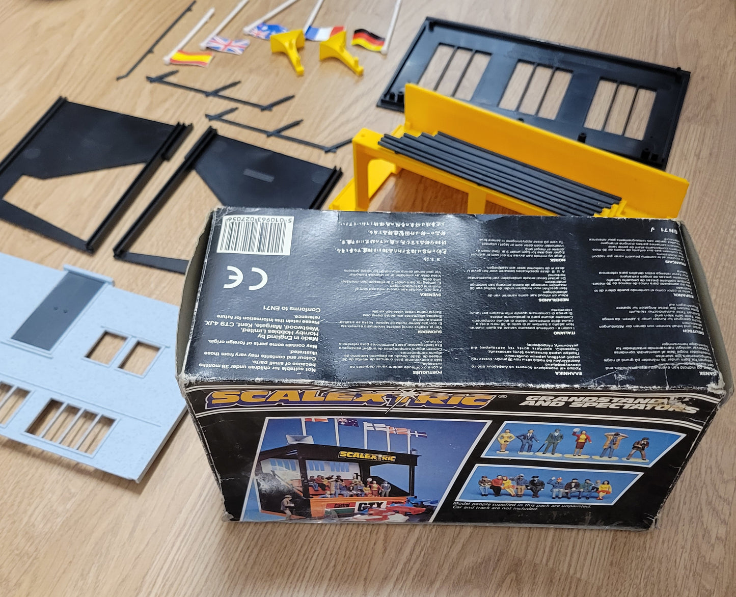 Scalextric 1:32 Building - C705 Grandstand - Spectator Stand #Y