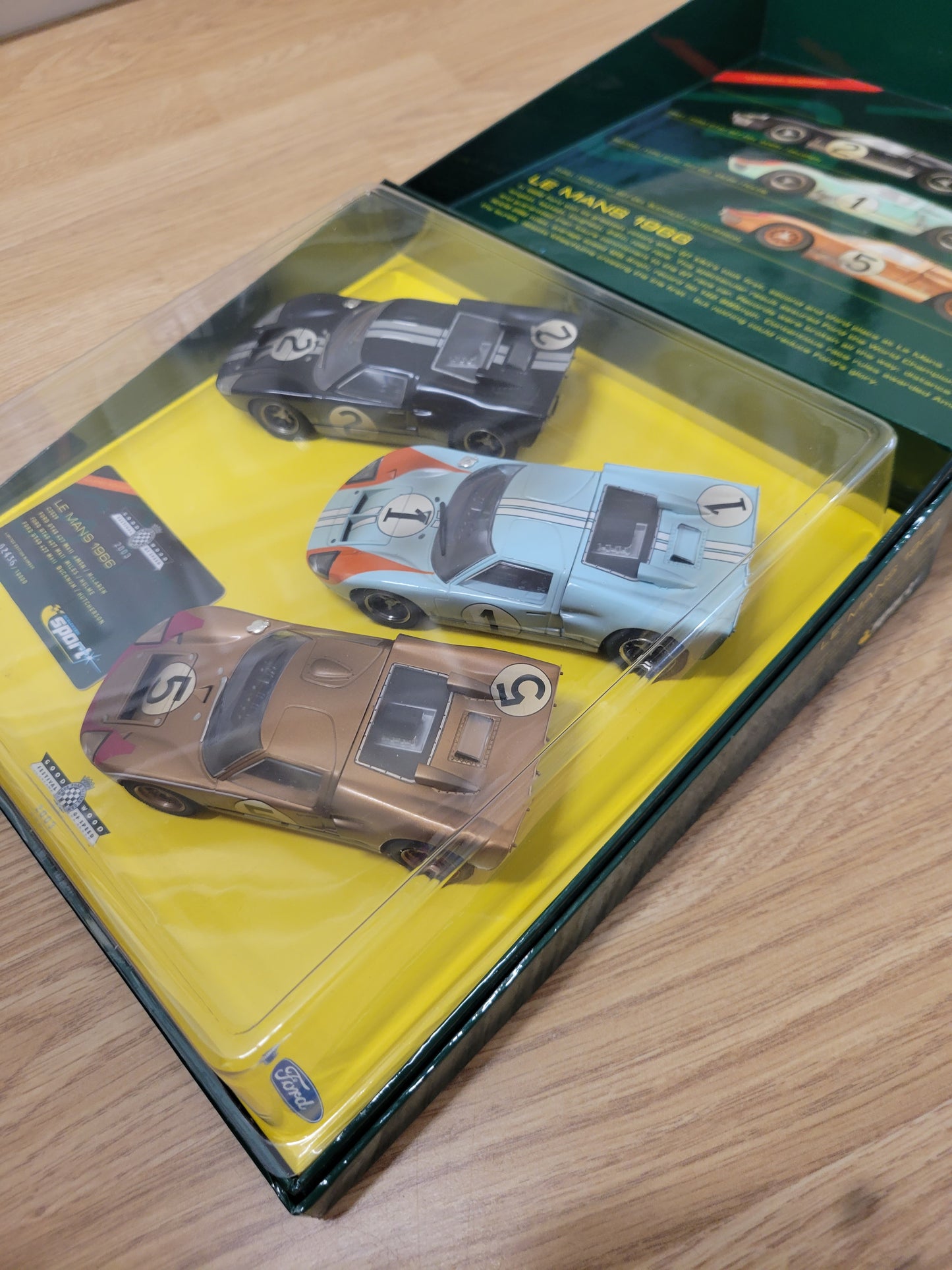 Scalextric 1:32 Cars - C2529A Goodwood Festival of Speed Le Mans 1966 GT40s