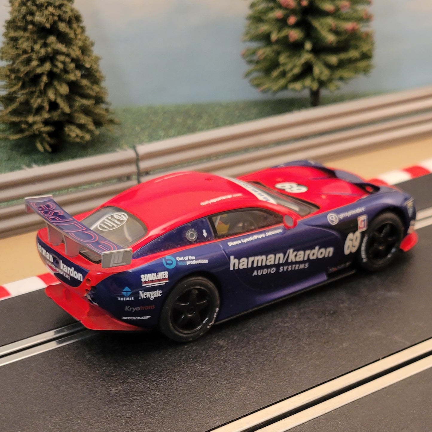 Scalextric 1:32 Car - C2454A TVR Tuscan T400R Harman Kardon #69 *LIGHTS* #W
