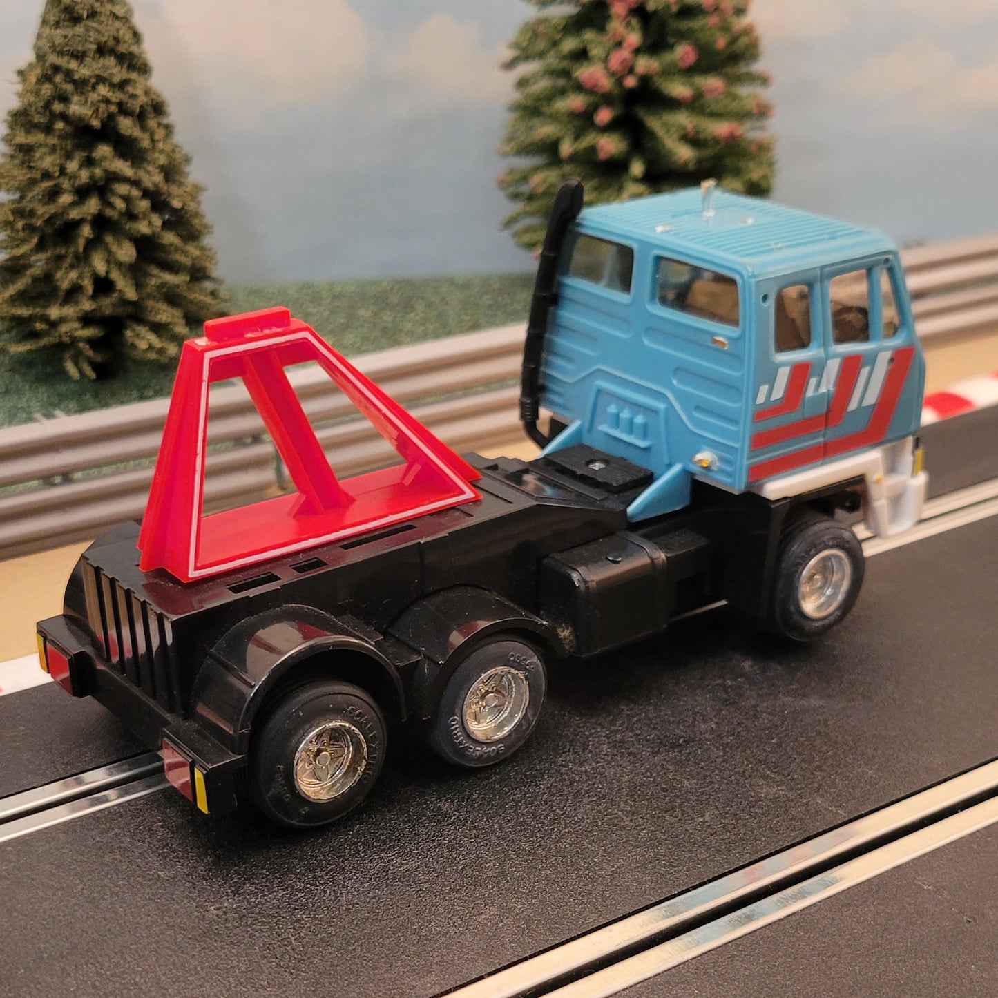 Scalextric 1:32 Lorry Truck Racing Rig - C319 Rebel Rig