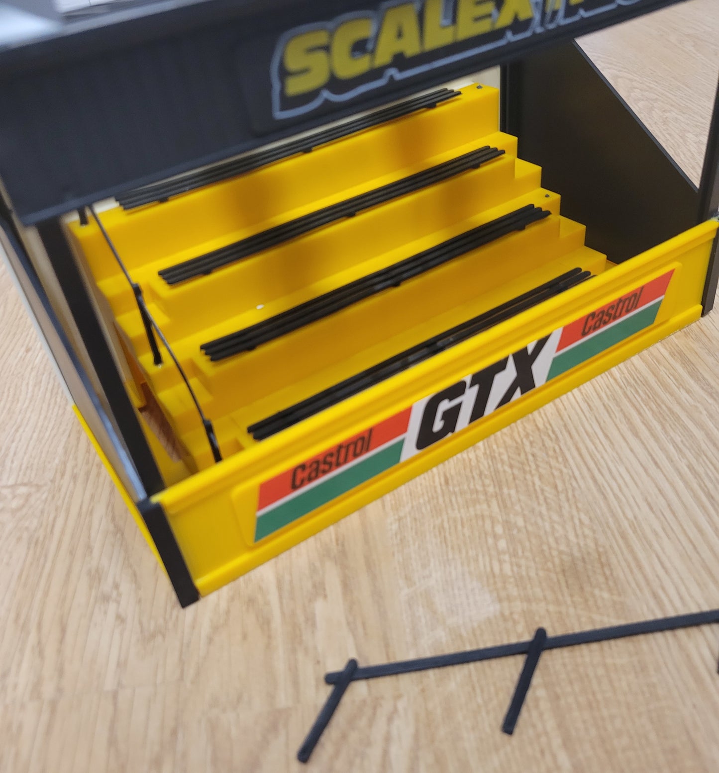 Scalextric 1:32 Building - C705 Grandstand - Spectator Stand #G