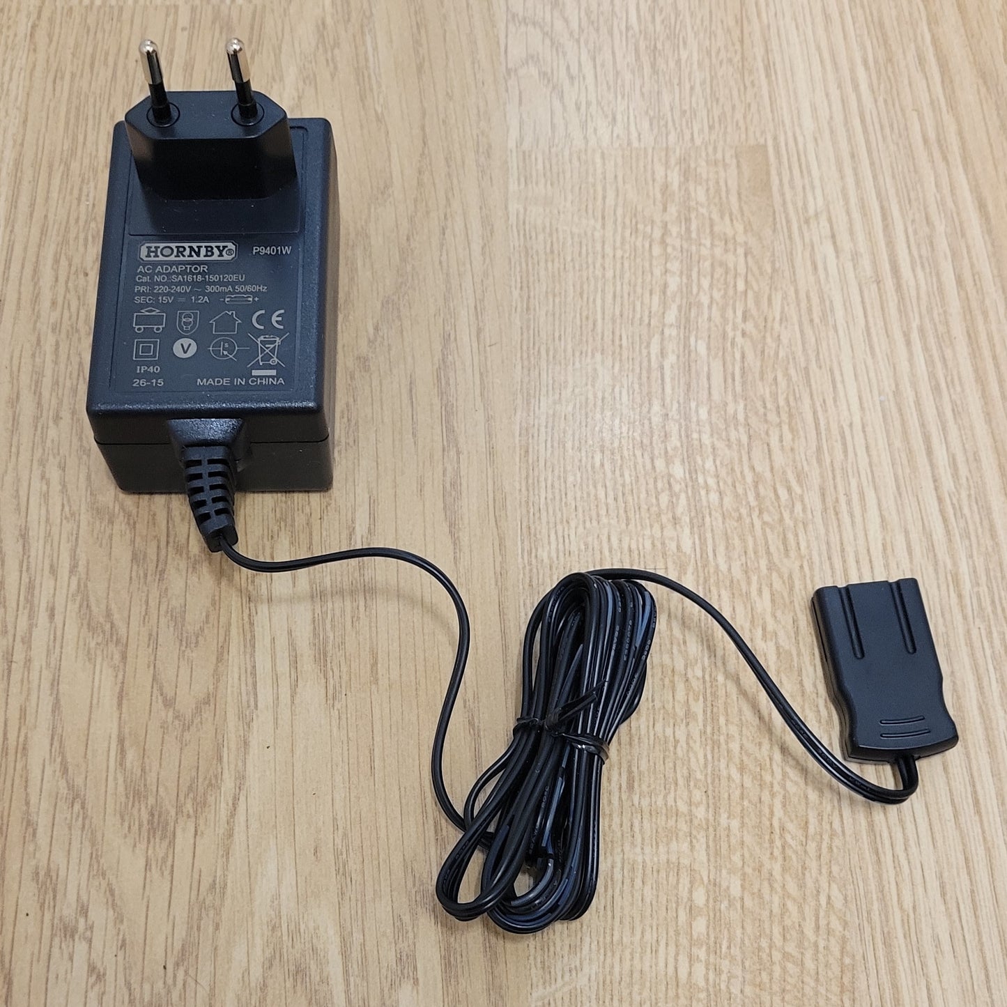 Hornby Scalextric Power Supply Transformer 15V Adaptor C9401W Europe