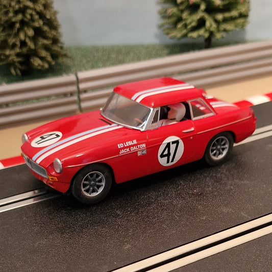 Scalextric 1:32 Car - C3488 Red MGB 1964 Sebring #47 Leslie Dalton *LIGHTS*