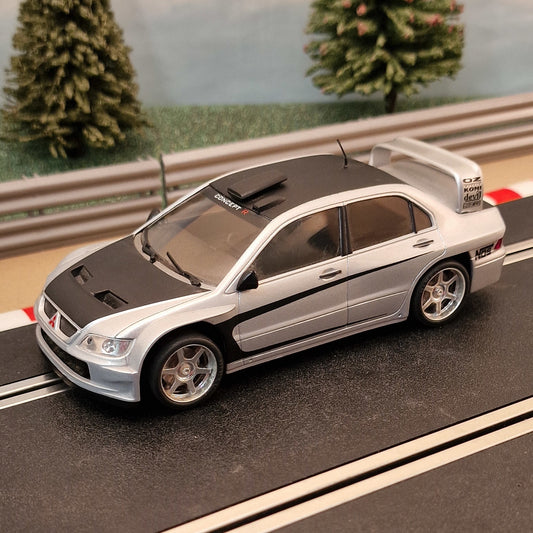 NINCO 1:32 Slot Car - 50395 Mitsubishi Lancer Tuning *LIGHTS*