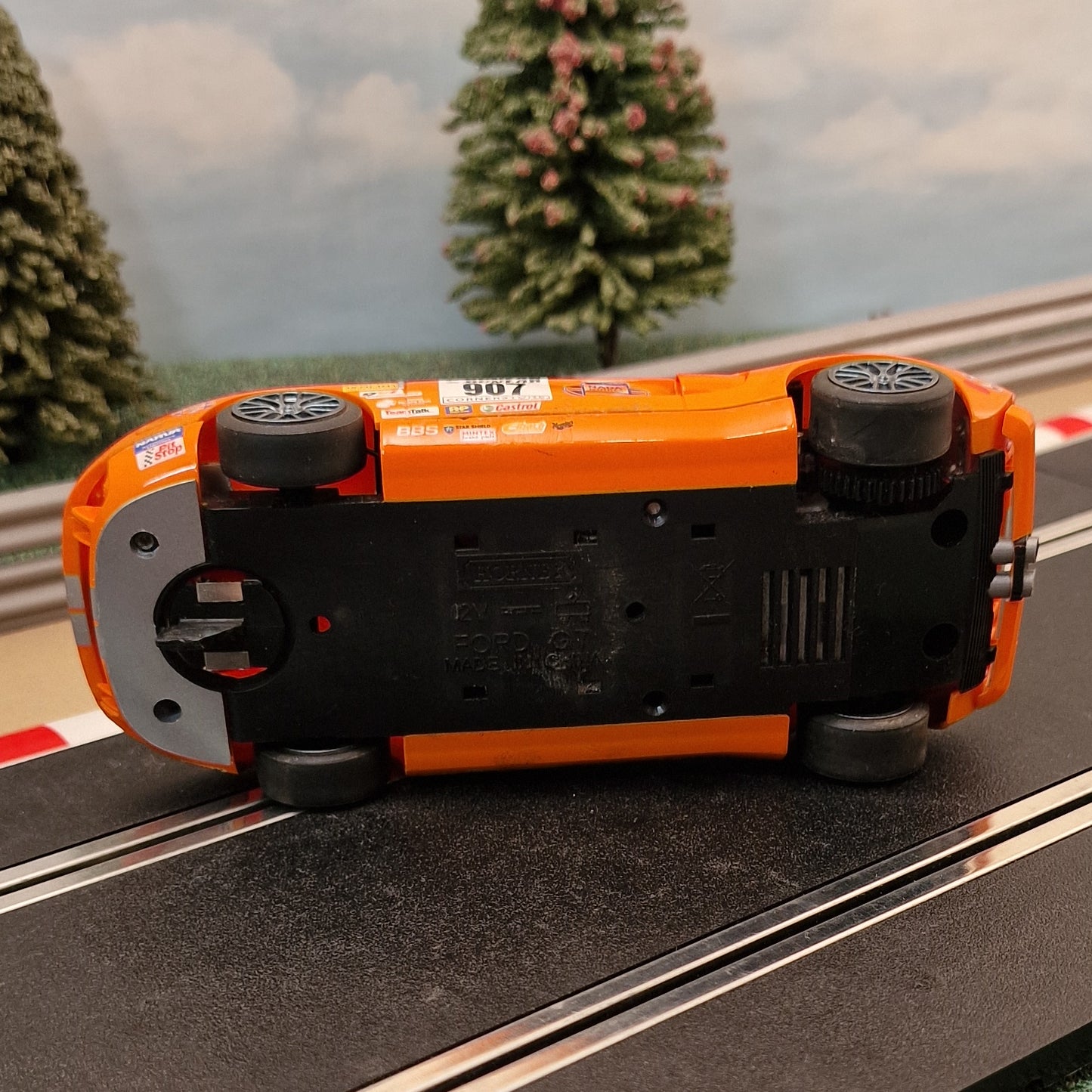 Scalextric 1:32 Car - C2882 Orange Stillen Ford GT #907 *LIGHTS*