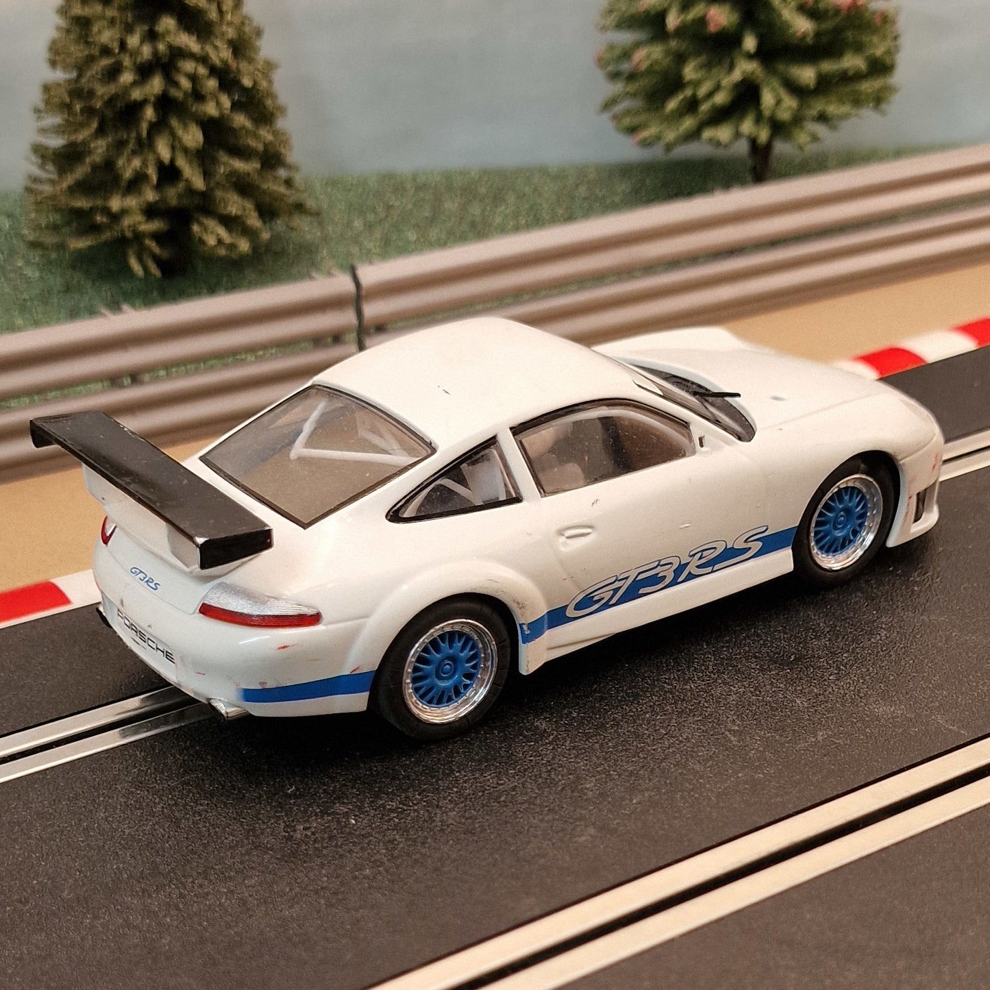 Scalextric 1:32 Car - C2857 Porsche 911 GT3R Top Gear The Stig *LIGHTS* #Q