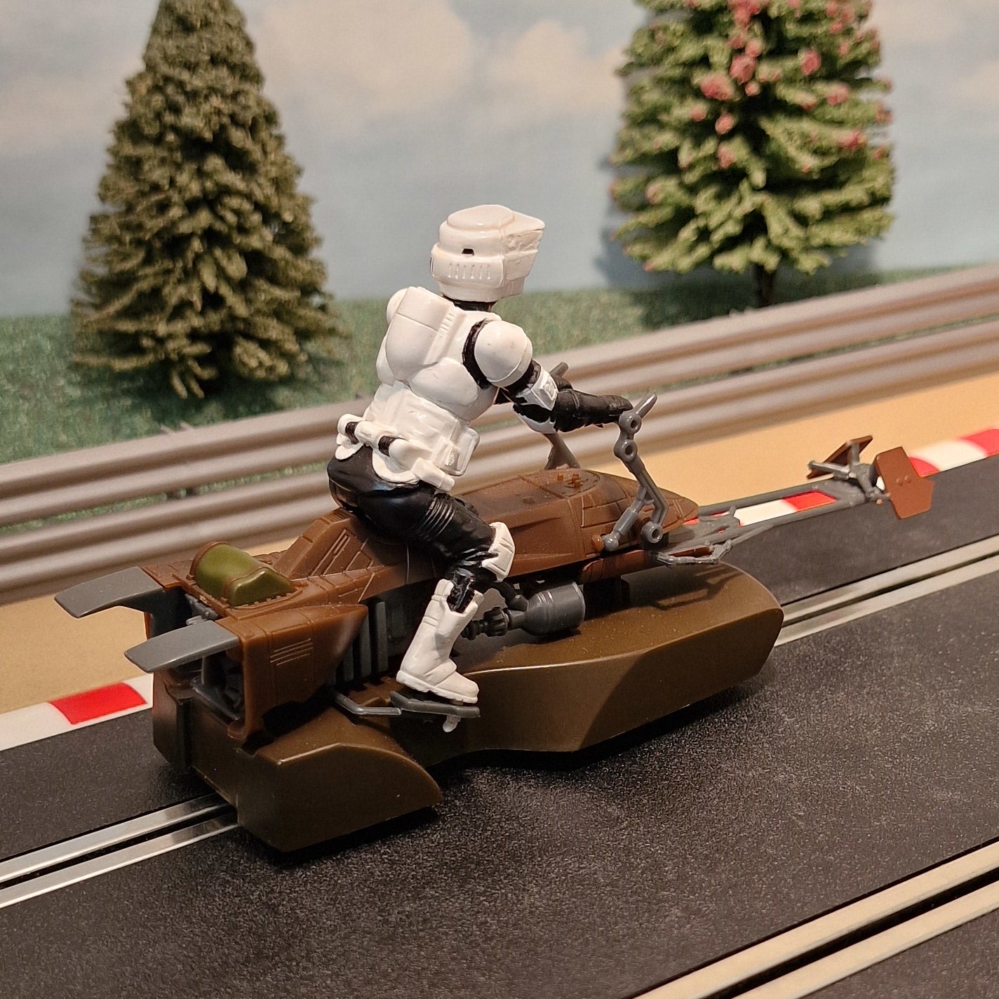 Scalextric 1:32 Car - STAR WARS Biker Scout (Stormtrooper)