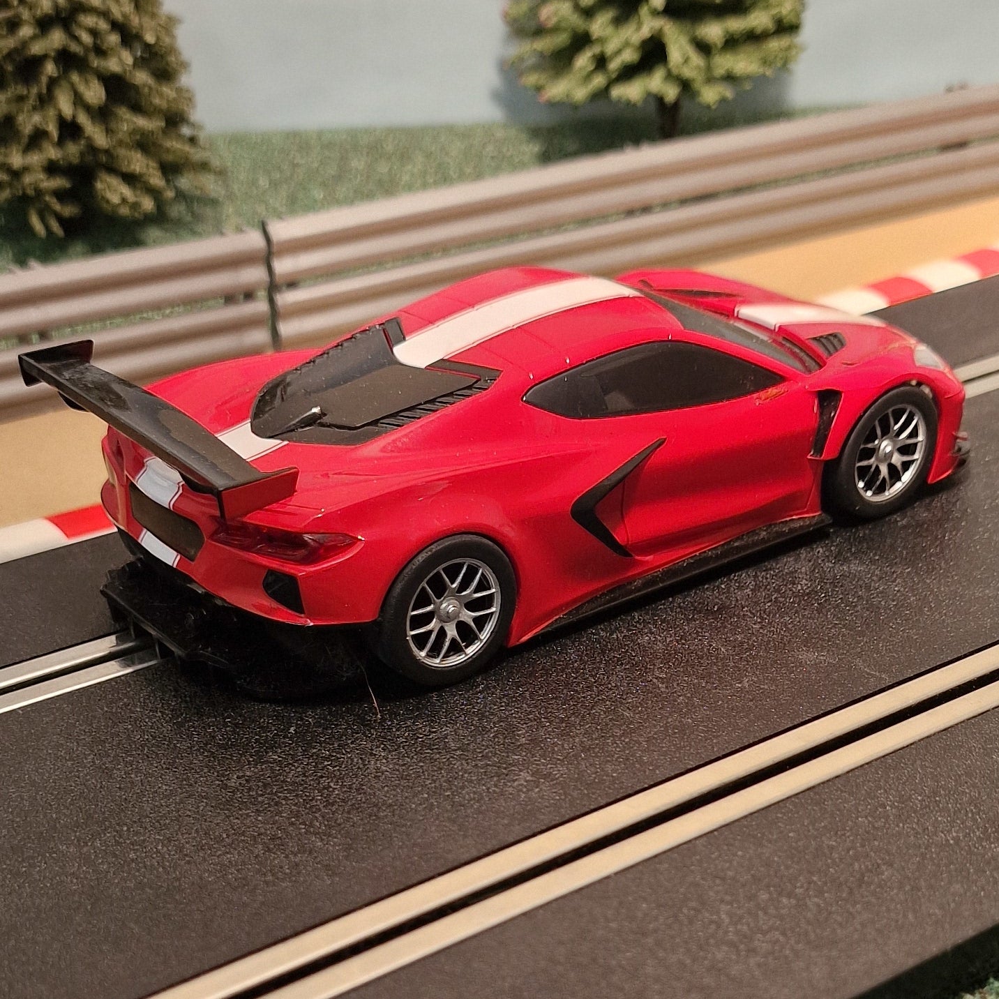 Scalextric 1:32 Car - Red Chevrolet Corvette C8R *LIGHTS* #M