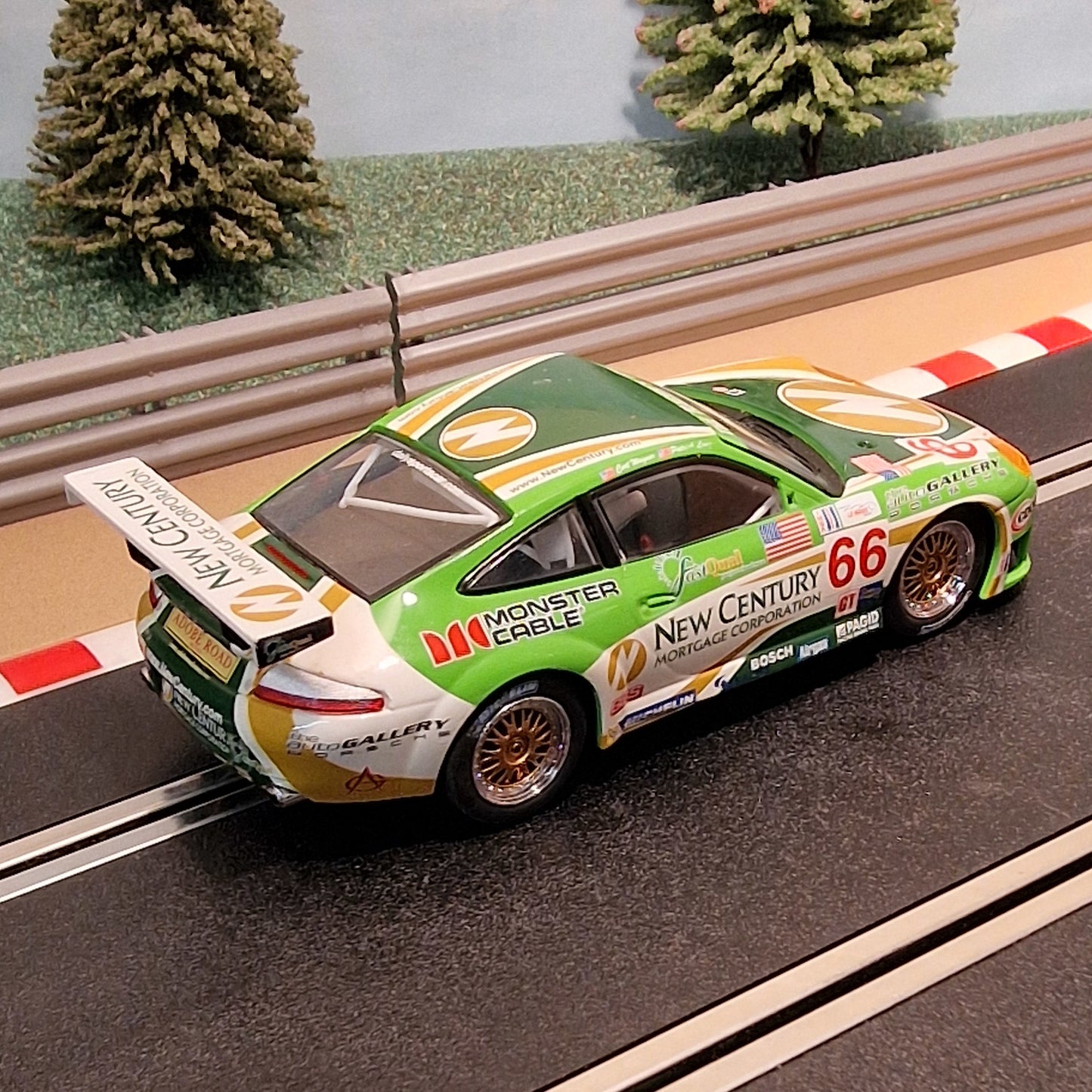 Scalextric 1:32 Digital Car - C2665D Porsche 911 GT3R #66 Century LIGHTS #Z