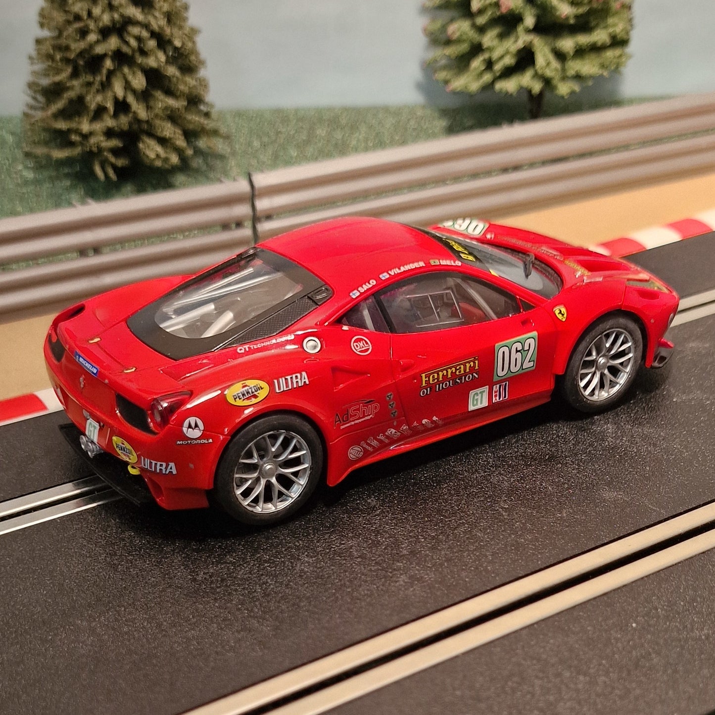 Carrera Evolution 1:32 Slot Car - 27383 Red Ferrari 458 GT2 #062