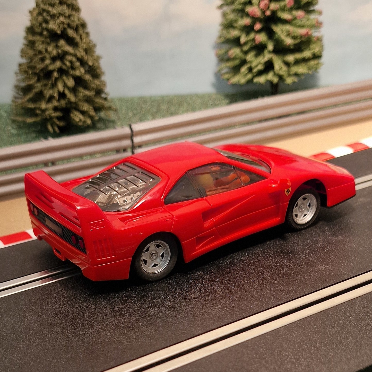 Scalextric 1:32 Car - C310 Red Ferrari F40 #L