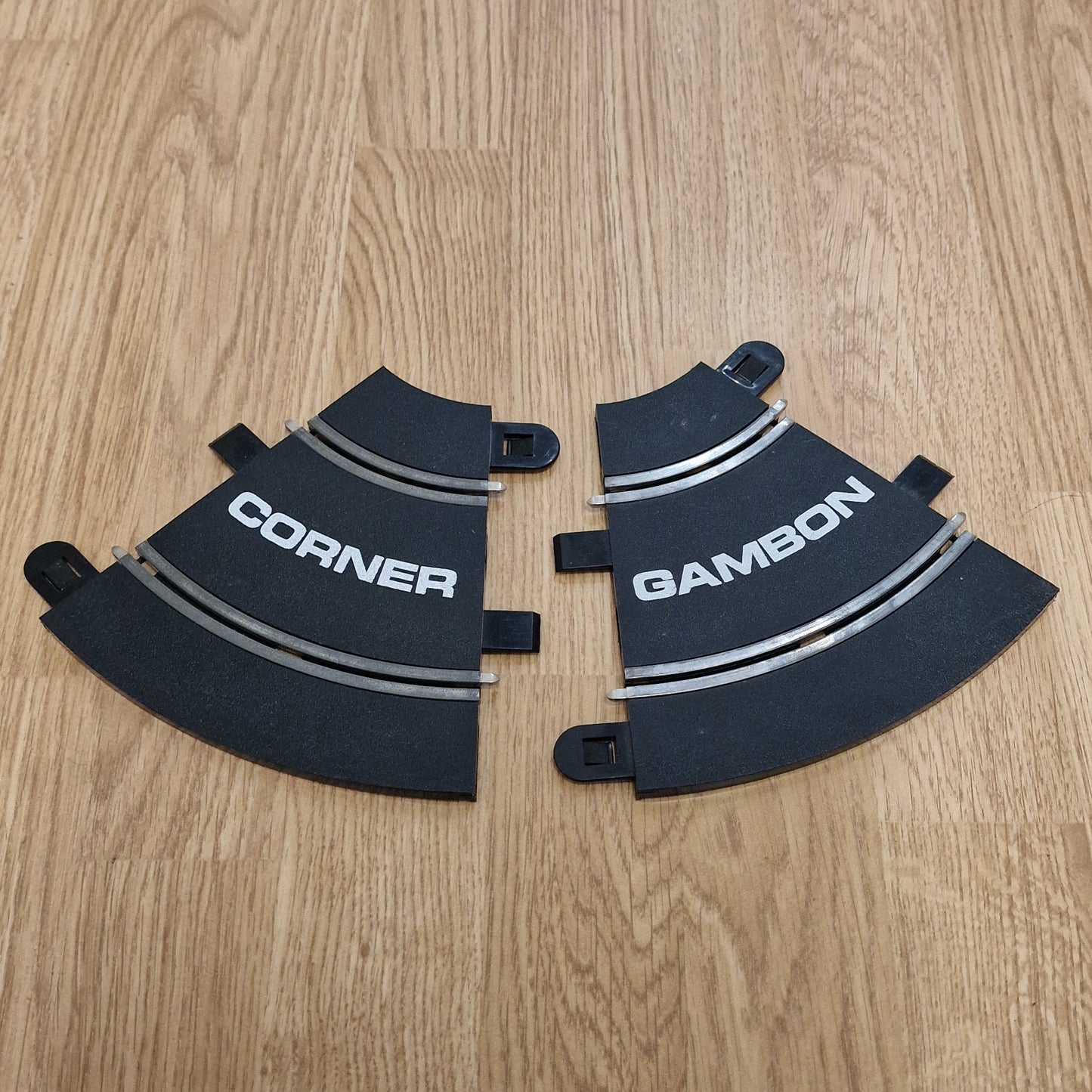 Scalextric Sport Track - C8202 'K' R1 Curves 45° x2 TOP GEAR #A